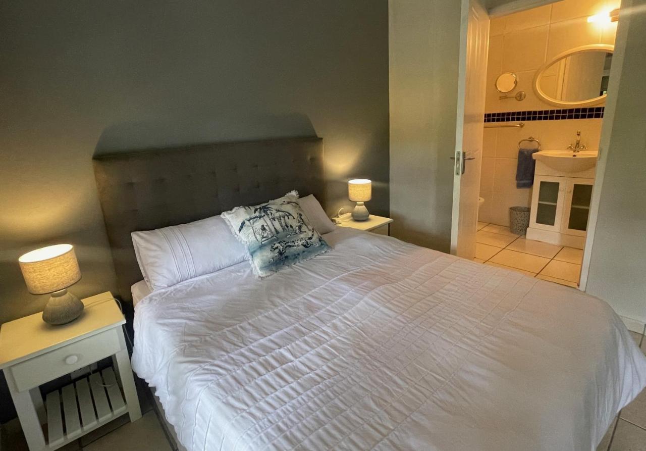 Eden Wilds 72 Apartment Port Edward Bagian luar foto