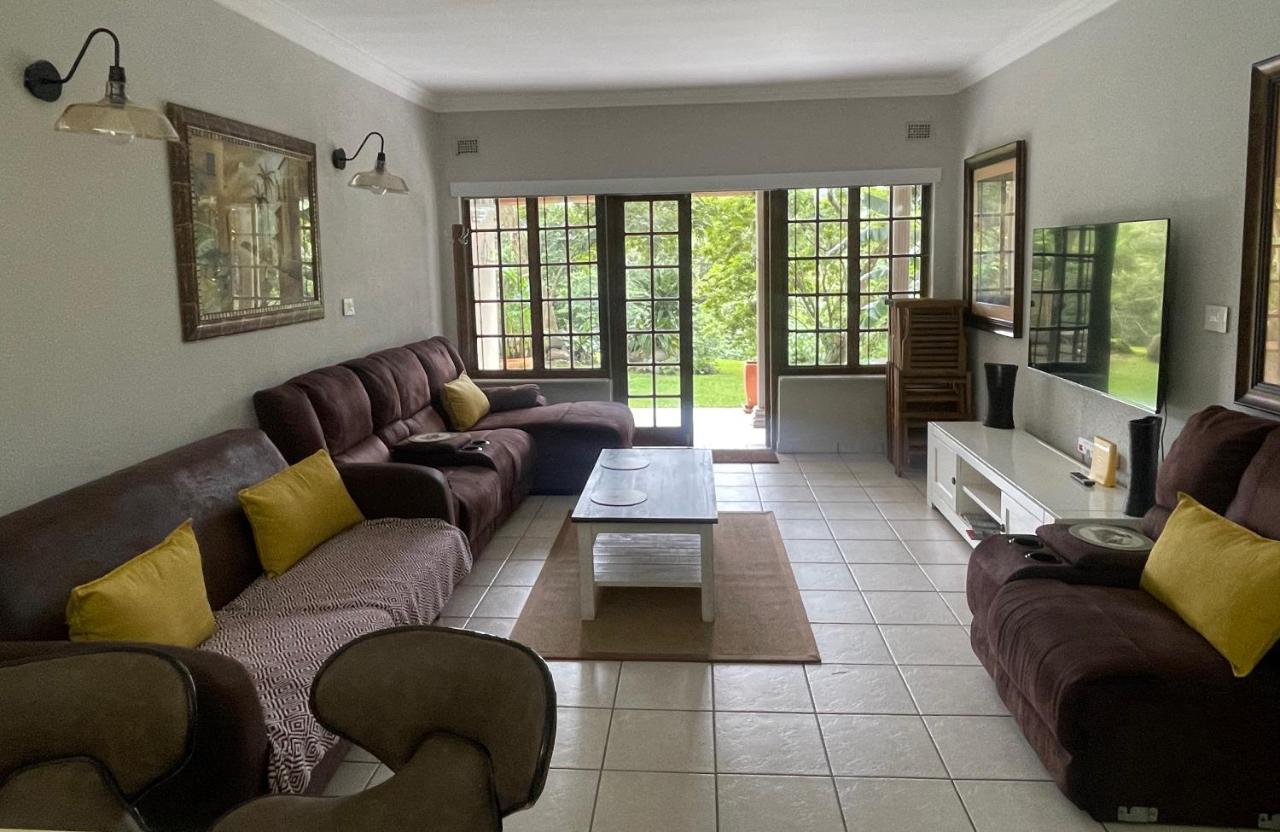 Eden Wilds 72 Apartment Port Edward Bagian luar foto